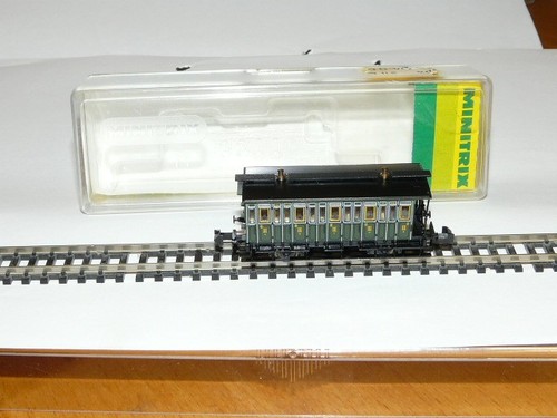 Minitrix personenwaggon - minitrix,
