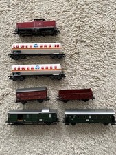 Güterwaggons und historische