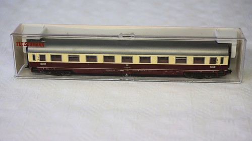 Fleischmann personenwaggon - h0,